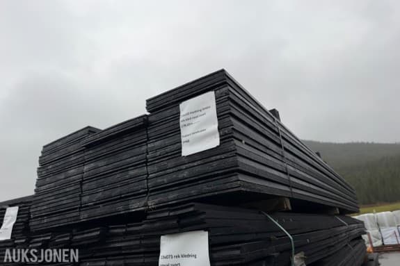 24x350 mm. Rektangulær Kledning Limtre. 1 sort. Kan inneholde mugg