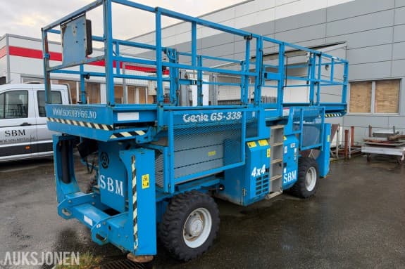 2008 Genie GS-3384 RT - terrenggående sakselift - 4x4