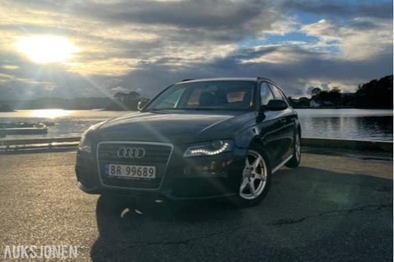 2010 Audi A4 Avant 2.0 143hk QUATTRO takrails parkeringssensorer eu ok 10.2027