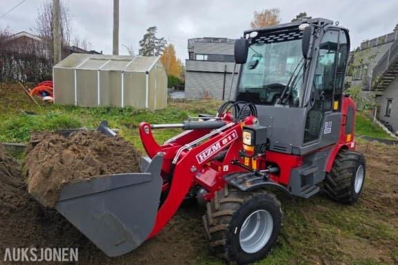 2025 HZM 811 HJULASTER 4X4, 25 TIMER, TRIMA HURTIGFESTE - MVA FRI