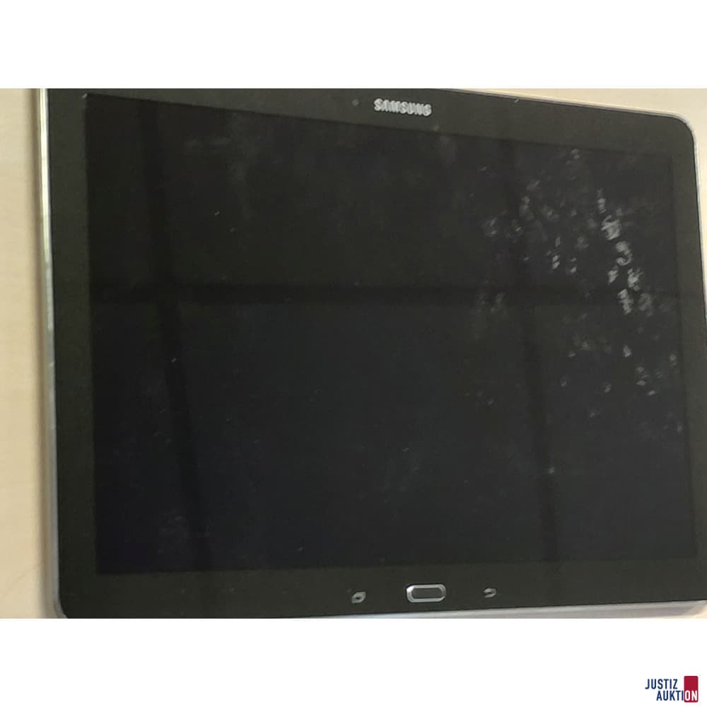 Samsung tablet - Model: SM 1900