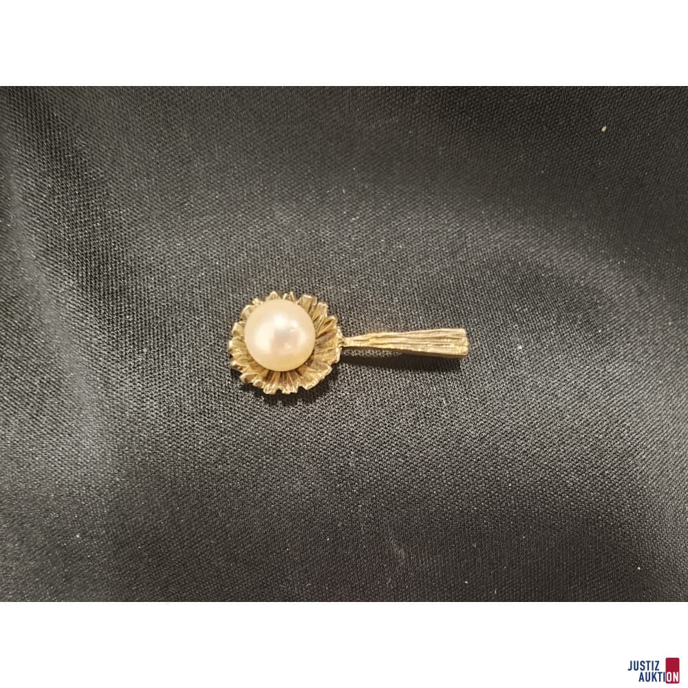Kettenanhänger mit Perle Gold 333er