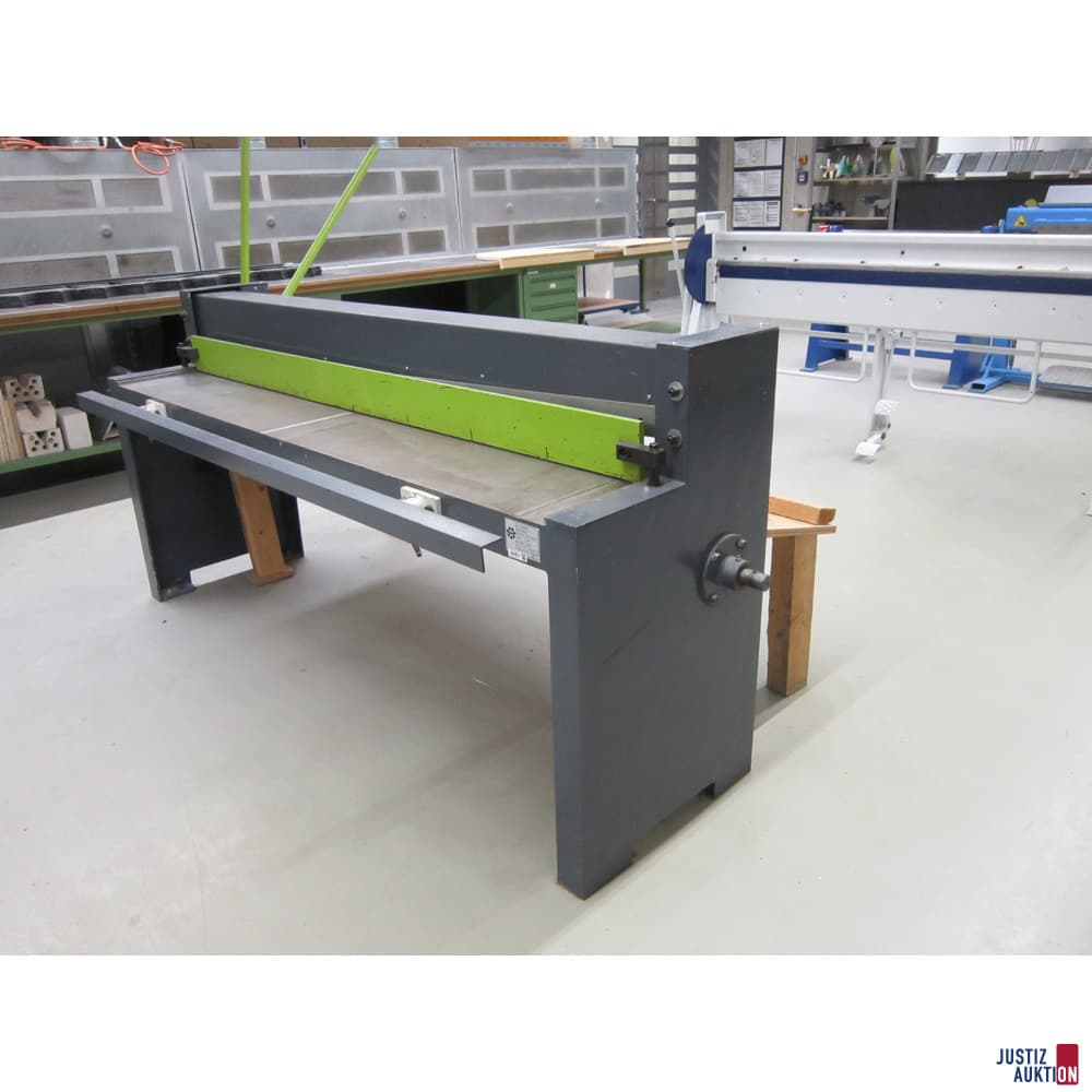 Table scissor