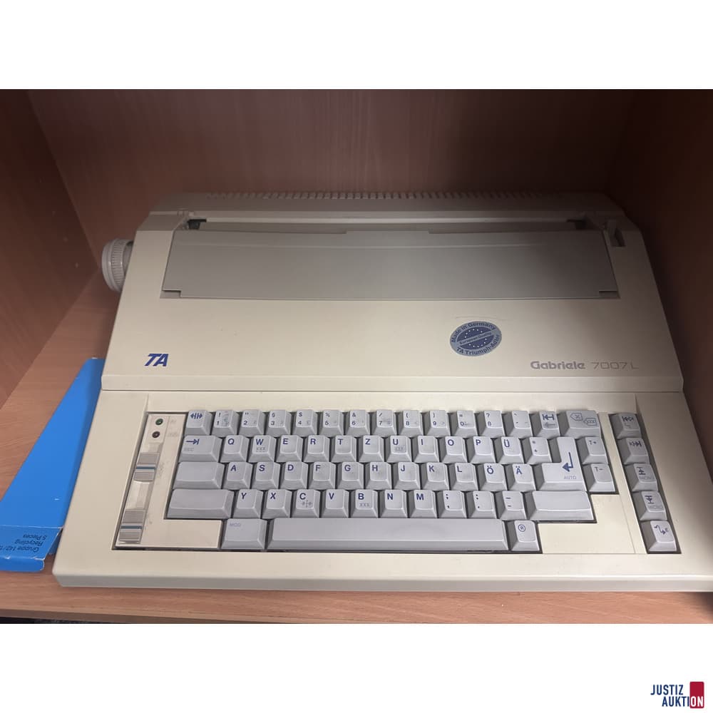 Typewriter Triumph Eagle 7007L