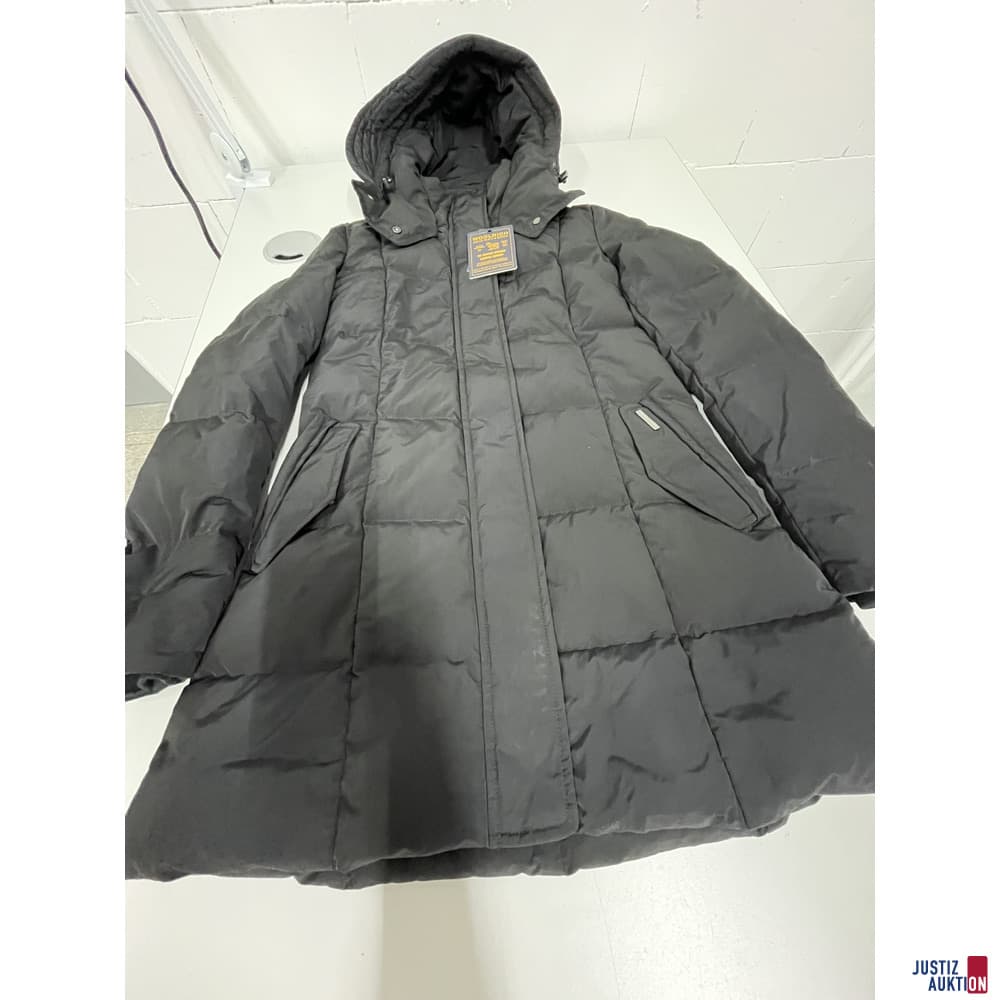 V92/26 - WOOLRICH Arctic Blizzard Jacket size XS