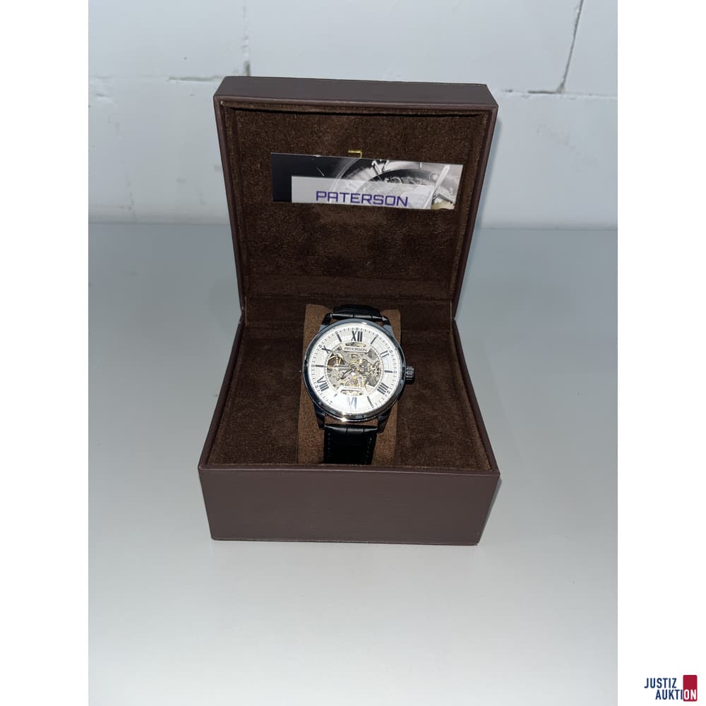V61/26 Paterson Timepiece Calibre 3668, men's watch