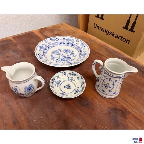 Miscellaneous crockery