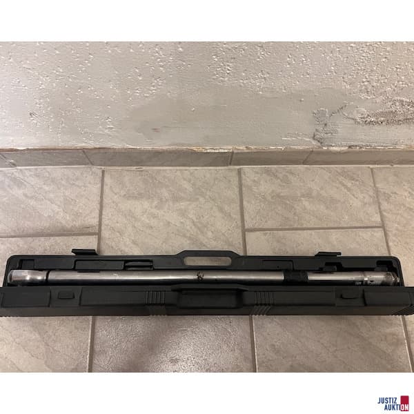 Torque wrench