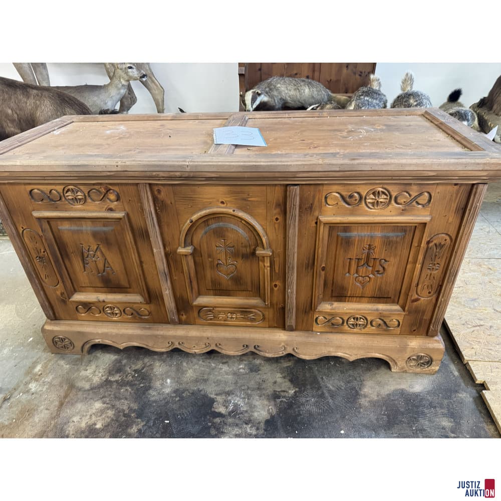 Voglauer Bauerntruhe im Landhausstil