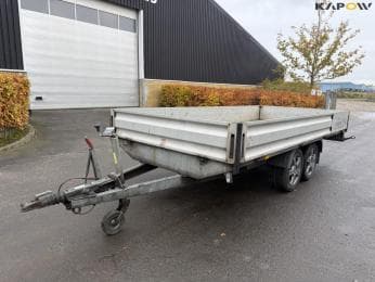 Humbauer HT 25 trailer