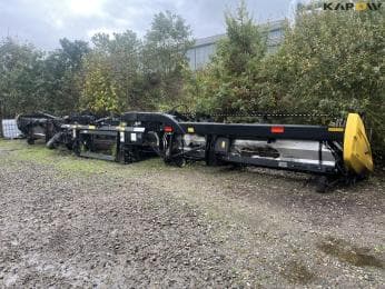 Macdon FD245 cutting table