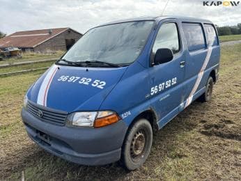 Toyota HIACE 2,5 van