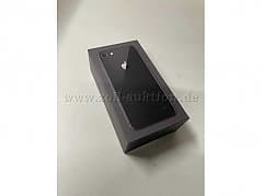 Cartons IPhone 8 without contents