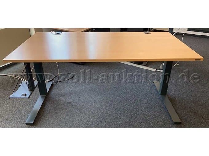 höhenverstellbare Büroschreibtische Firma Reiss + PC-Halterung