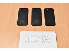 Lot of 3 Apple iPhone 7 Black 32GB