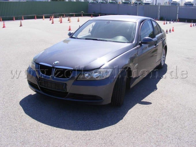 BMW 320i / Bastler vehicle