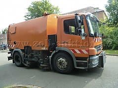 Daimler Chrysler road sweeper DA88 right-hand drive