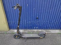 Ninebot MAX G30D E-Scooter