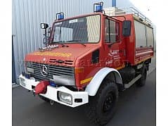 Daimler-Benz Unimog U1300 L fire truck