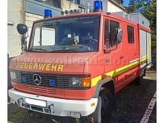 Firefighter Extinguishing vehicle 8/6 on Daimler Benz 814 D