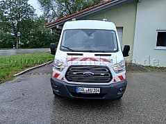 Ford Transit (OAL-KU 104)