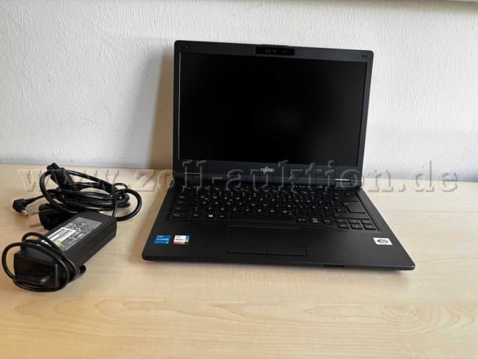 Fujitsu Lifebook E5411 (14 inches)