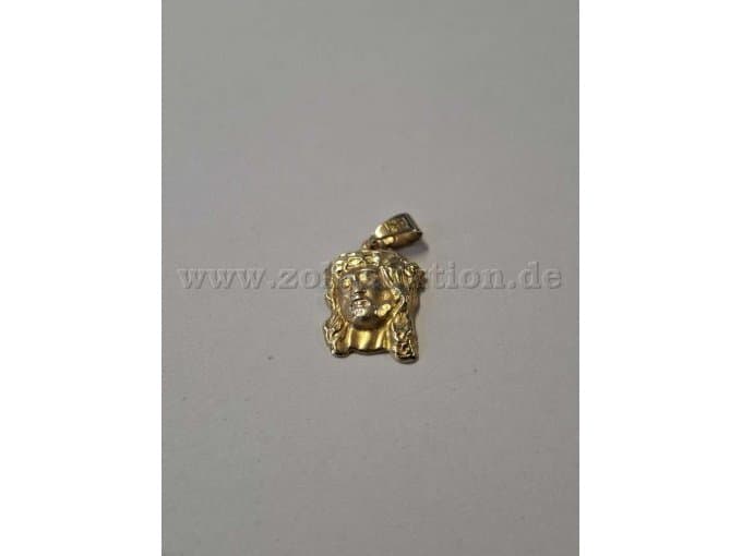Gold pendant with Jesus representation – 585 gold