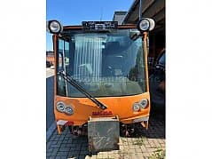 Hansa APZ 1003L winter service vehicle with spreader (defect)