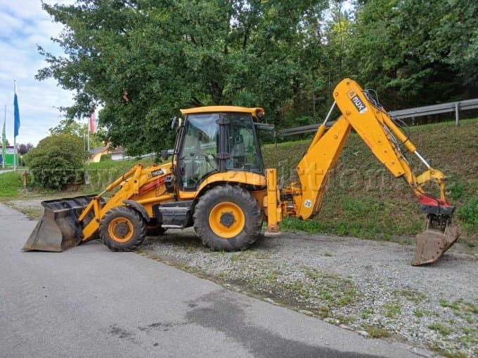 JCB excavator loader 3CX