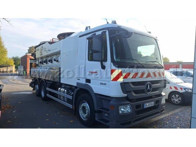 Mercedes Actros 3 Sewer Cleaning Vehicle with FFG Body
