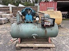 Compressor with pressure vessel – defective