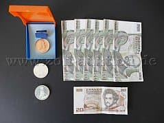 mixed lot: 7 notes Austrian schilling, 2 collector coins DM, 1 order DDR