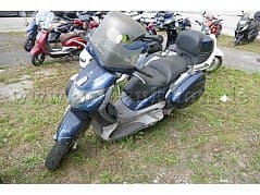 Piaggio Beverly 125 motorcycle / Project vehicle