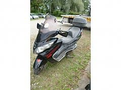 Suzuki Burgman 400 motorcycle / Project vehicle