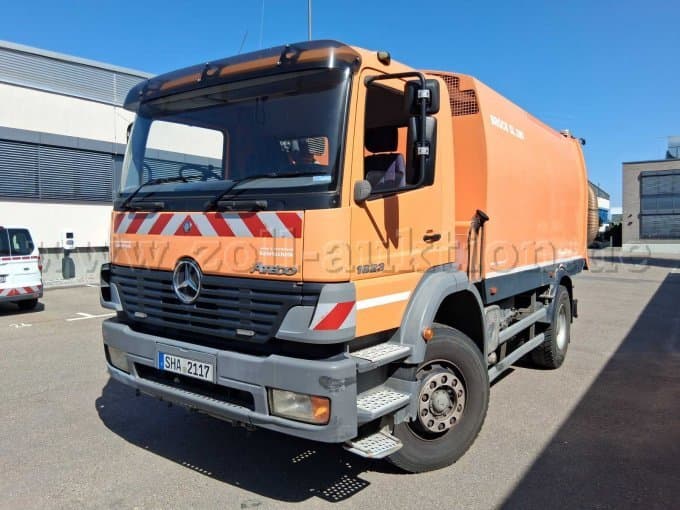 Mercedes-Benz Atego 1823 Street Sweeper with Brock Body