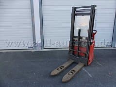 Linde electric high-lift truck L12 I defective