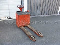 Linde electric low-lift truck T 20 defective