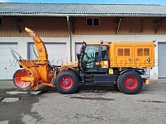 Mali Systrac 140 with Westa milling machine and Deutz superstructure engine