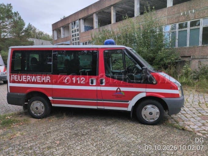 Crew Transport Car (MTW) Ford Transit