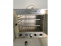 Memmert heating oven