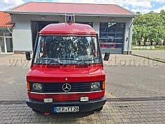 1 Mercedes-Benz 208D-KA Kastenwagen Umbau zum Gerätewagen BJ 1992