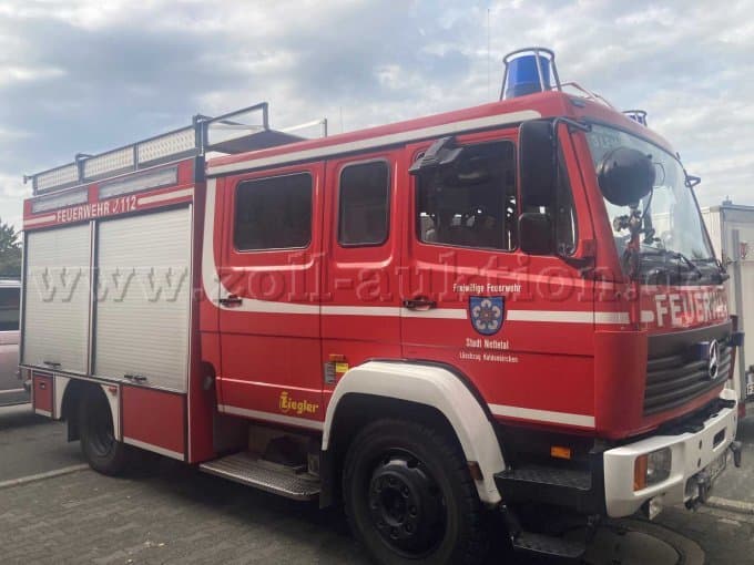 Mercedes-Benz 917 AF Fire Engine with Ziegler Body LF 8-6