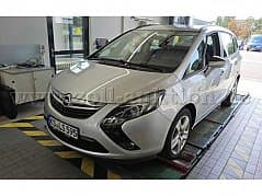 Opel Zafira Tourer B 2.0 DTH AT Edition