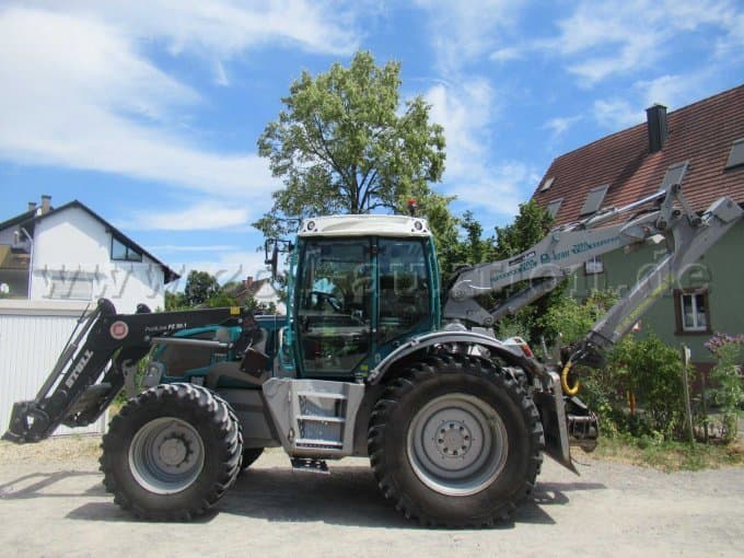 Pin tent system tractor PM Trac 2380 with back crane RZ 7180