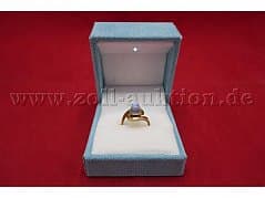 Ring made of 585/- yellow gold with moonstone cabochon; 4,7 g; size 53