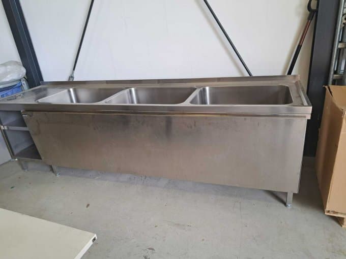 Rinse table of the Blanco company