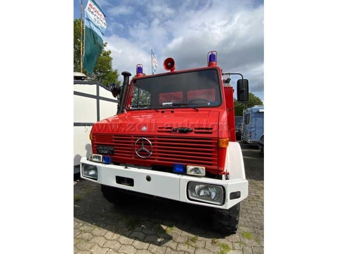 TLF 2000 (TLF 8/18) Daimler-Benz Unimog U 1300 L, Aufbau Schlingmann