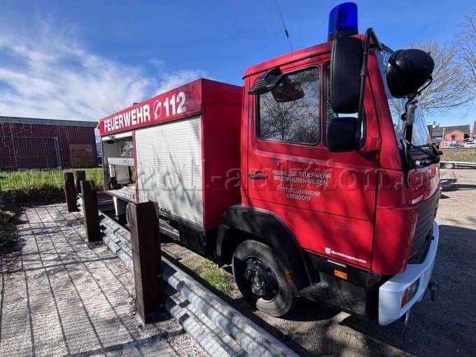 Mercedes-Benz TLF 8/18 Fire Truck