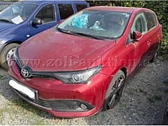 Toyota Auris (E18) Team D