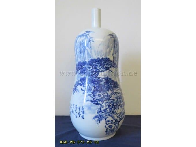 Hand-painted Porcelain Vase by Wang-Xi-Liang
